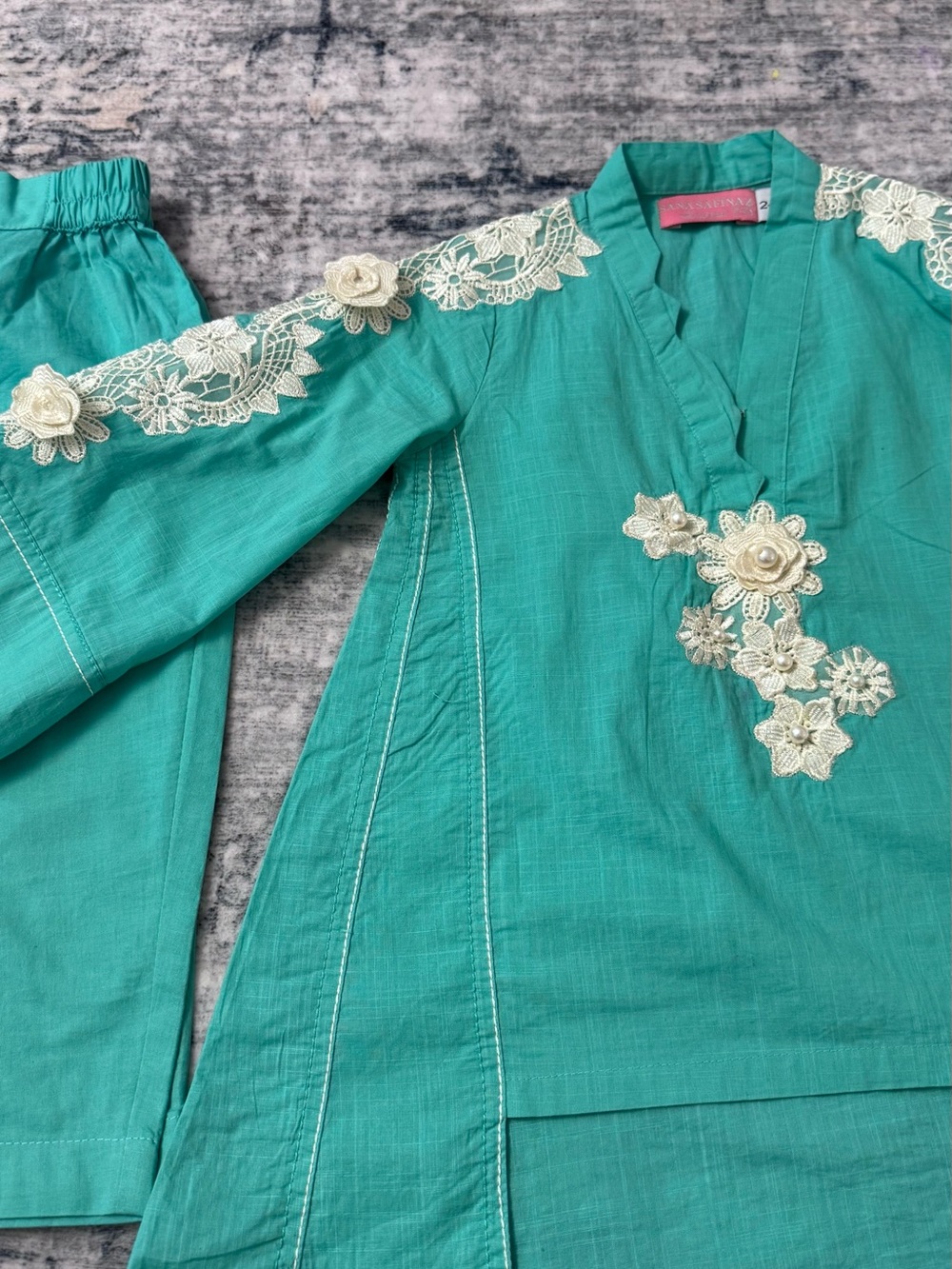 2-3 year Lace Appliqué Matching Set (first pics shows closer to actual color)